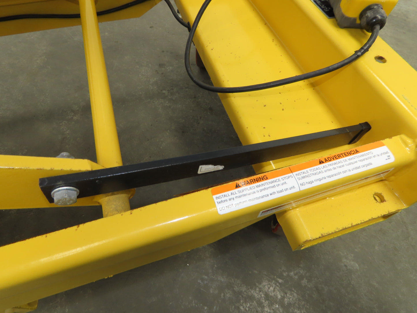 Vestil CART-1000-LD Hydraulic Elevating Lift Cart 1000Lbs 12V DC Powered