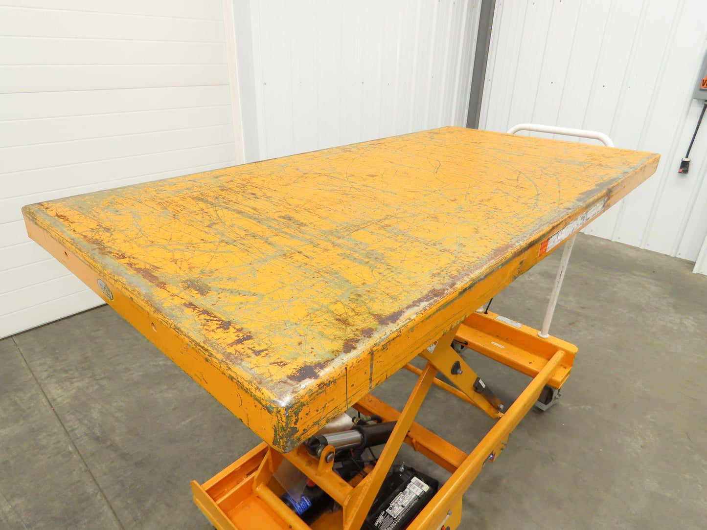 Vestil CART-1000-LD Hydraulic Elevating Lift Cart Table 1000Lbs 12VDC Mobile