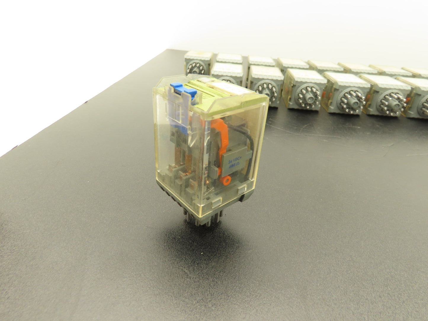 Comat C3-A 30 Relay 10A 380VAC 11-Pin Lot of 20