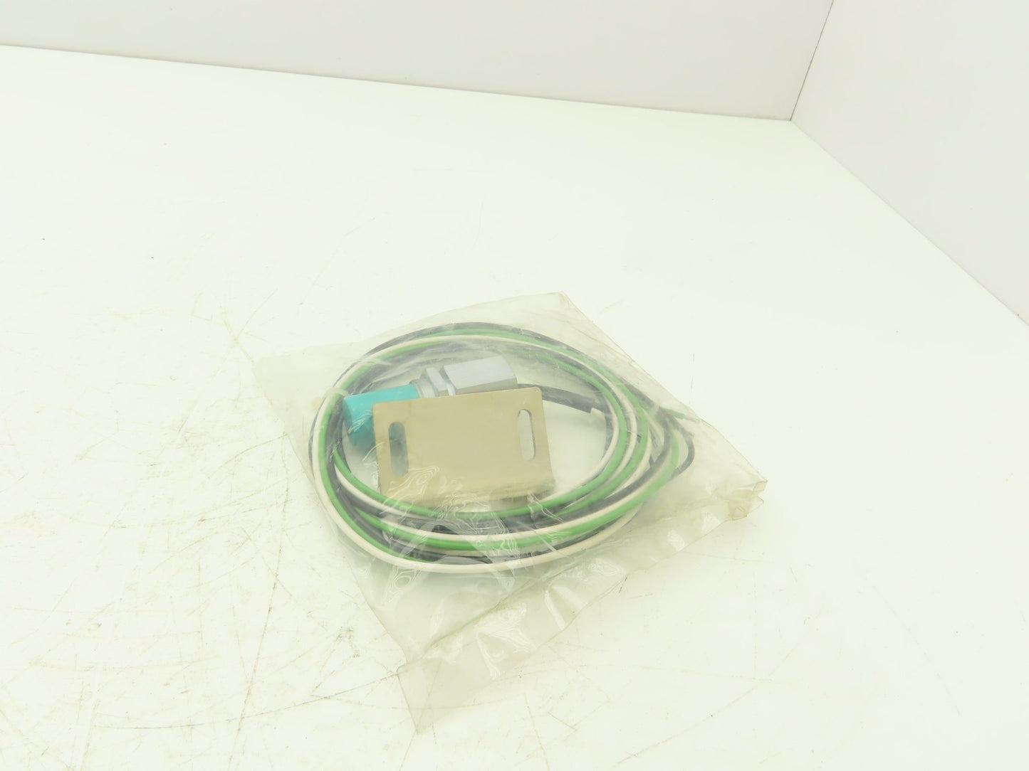 Hyde Park Type X I89 Proximity Probe