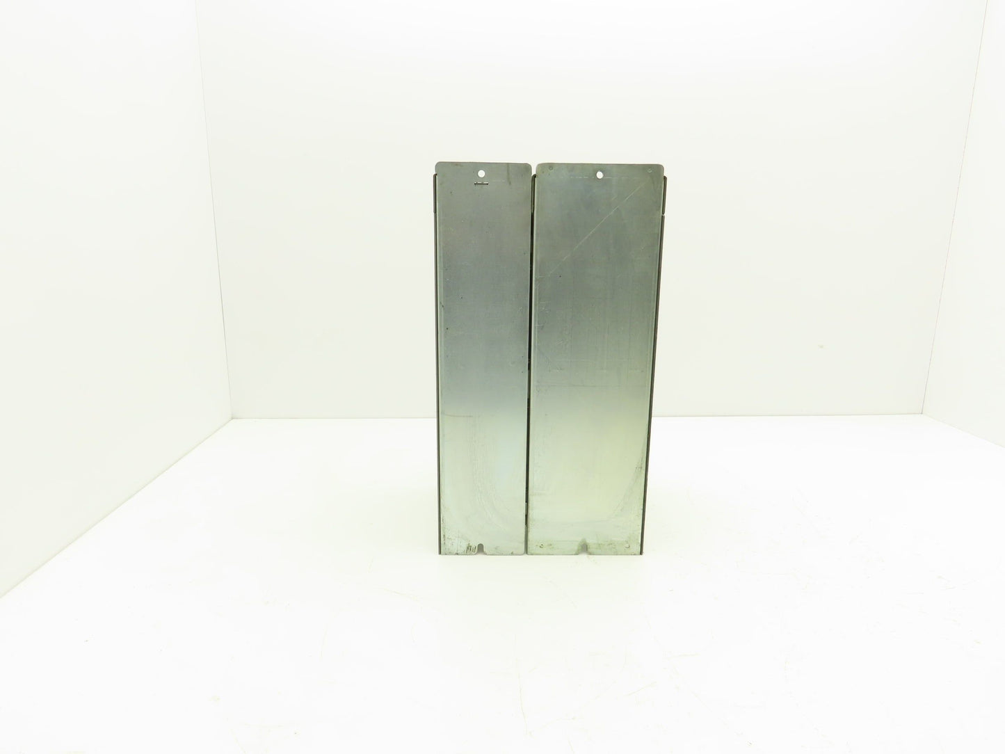 Okuma E1971-090-007 OPUS7000 Compact Rack Chassis