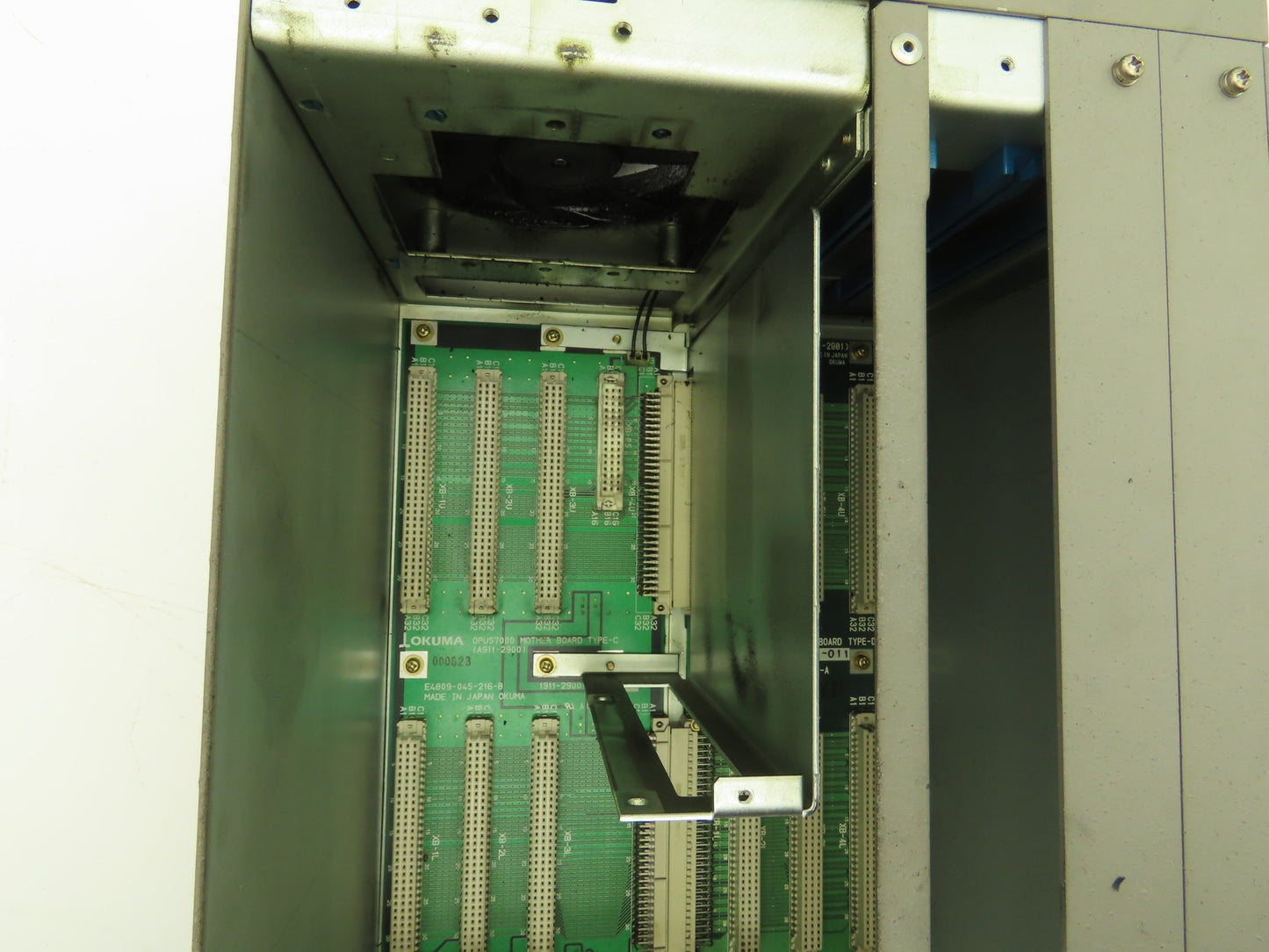 Okuma E1971-090-007 OPUS7000 Compact Rack Chassis