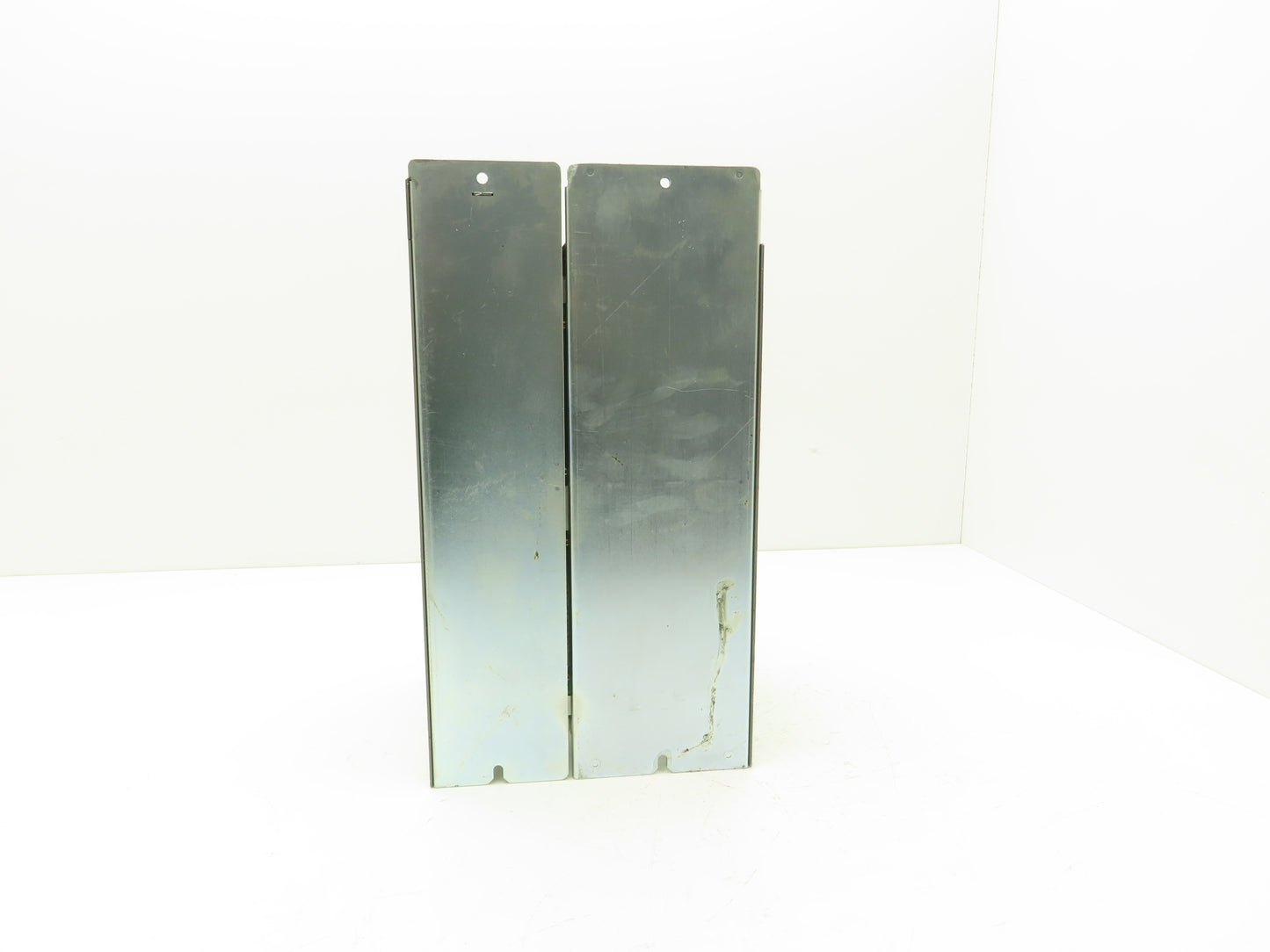 Okuma E1971-090-008 OPUS7000 Compact Rack Chassis