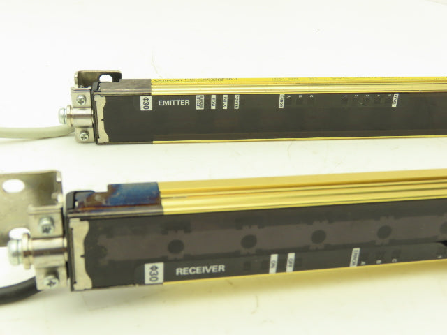 Omron F3SJ-A0320P30-L F3SJ-A0320P30-D Light Curtain Emitter Receiver Set/Bracket