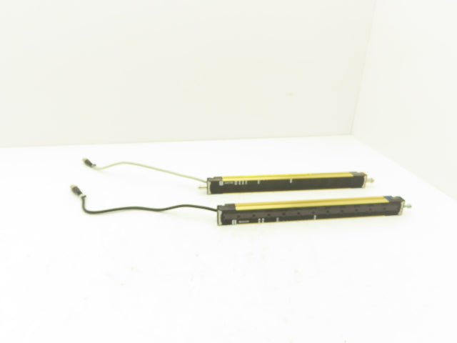 Omron F3SJ-A0320P30-L F3SJ-A0320P30-D Light Curtain Emitter Receiver Set/Bracket