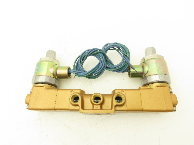 Versa VXX-4324-H-XX-38C-10 Pneumatic Solenoid Valve 4-Way 3-Pos 1/4"npt 120VAC