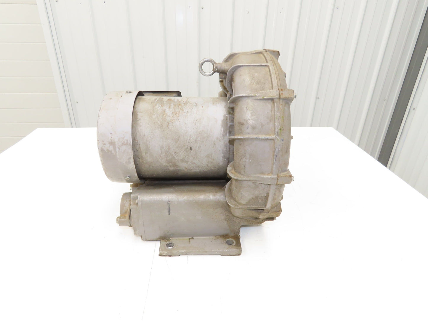 Fuji VFC500A-7W Ring Compressor Regenerative Blower 154cfm 2.5Hp 230/460V 1-1/2"