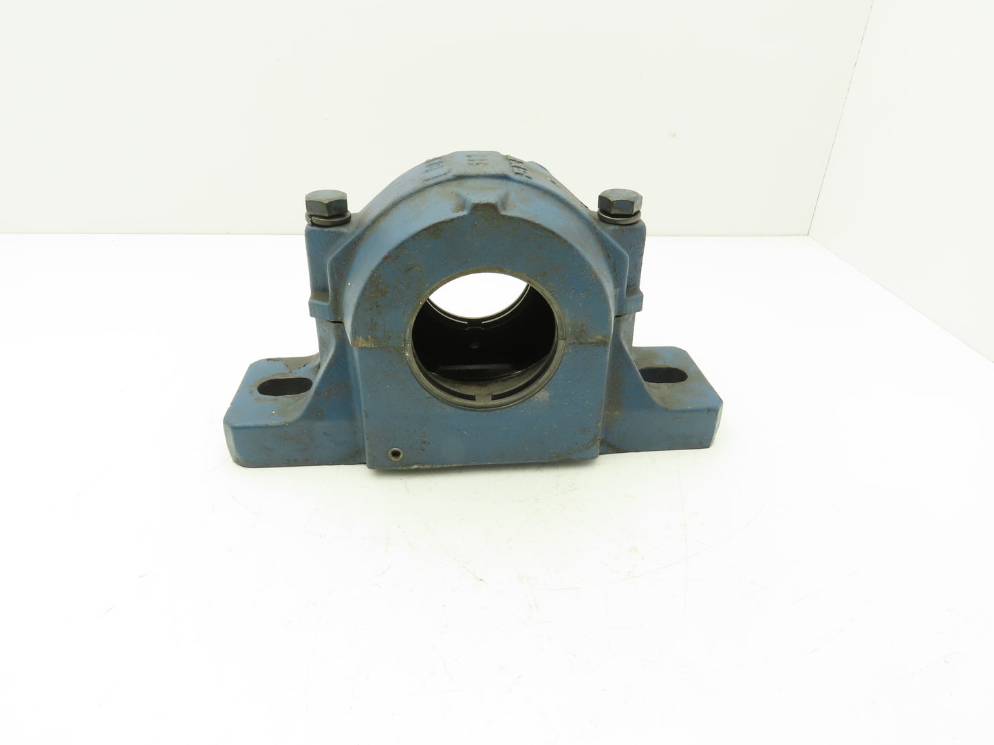 SKF SAF 517-A-BASE Split Pillow Block Bearing Housing 2-Bolt Base