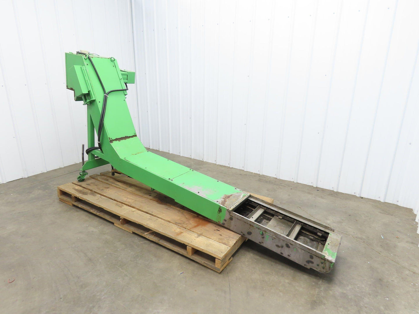 Tanaka Magnetic Chip Conveyor Scraper Chain w/Coolant Filter 14"W 112"L 220V 3PH
