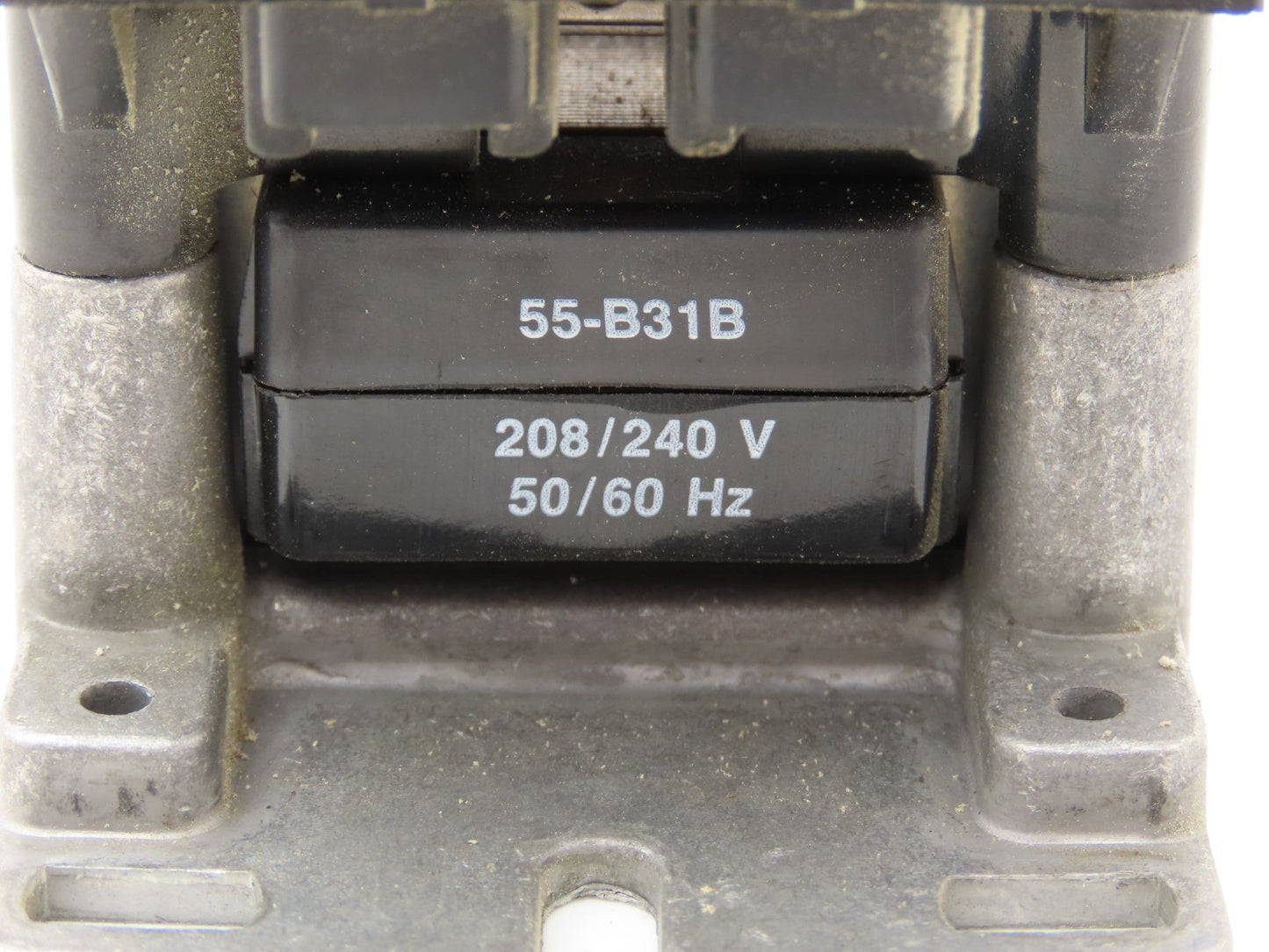 General Electric CR353AC3AB1 Contactor Motor Starter 600VAC 30A 3Ph Coil 240VAC