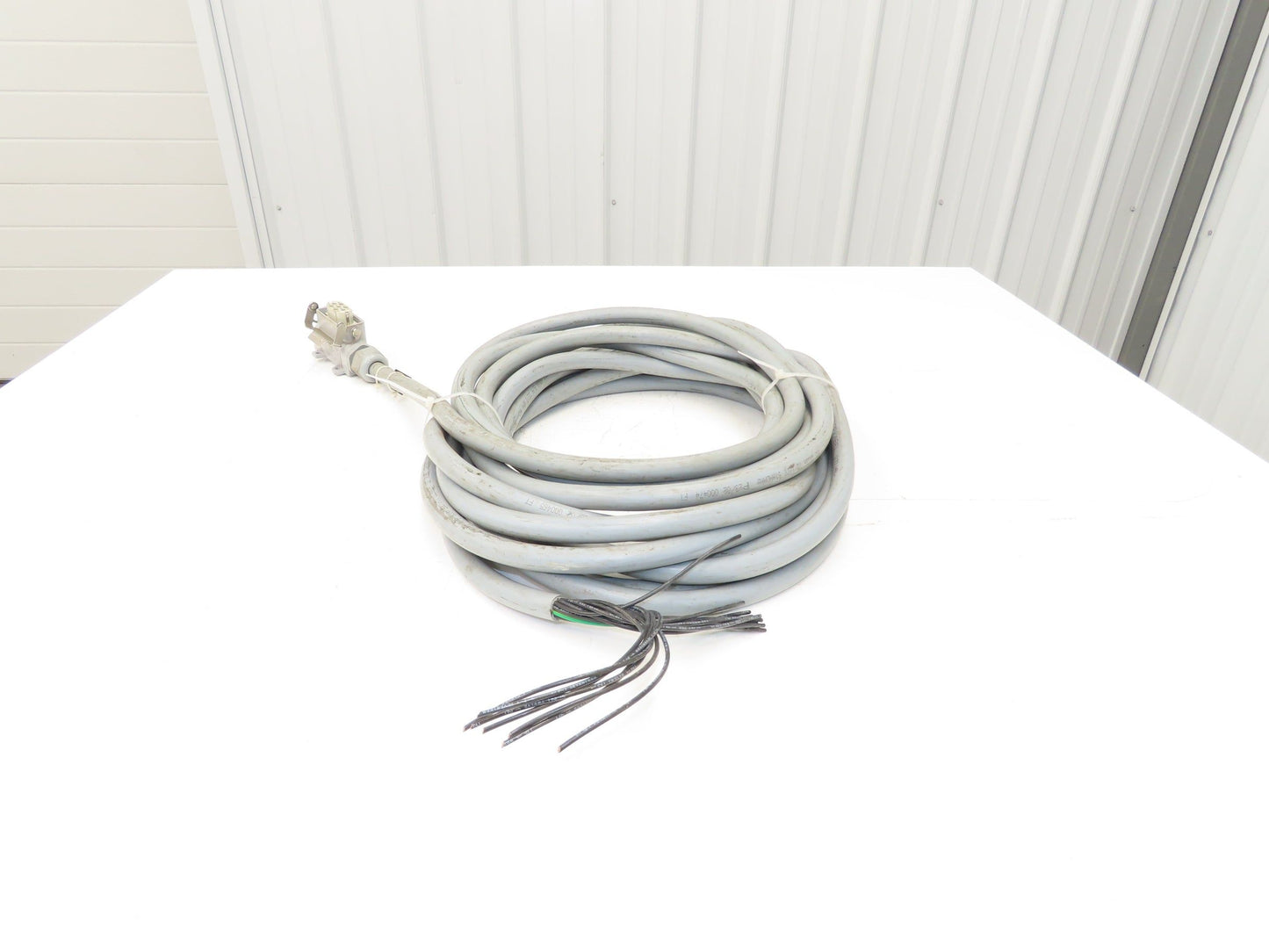 Lapp ILME 601618 Multi-Conductor 16AWG 18 Conductor 35' Cable 600V W/15 Pin Plug