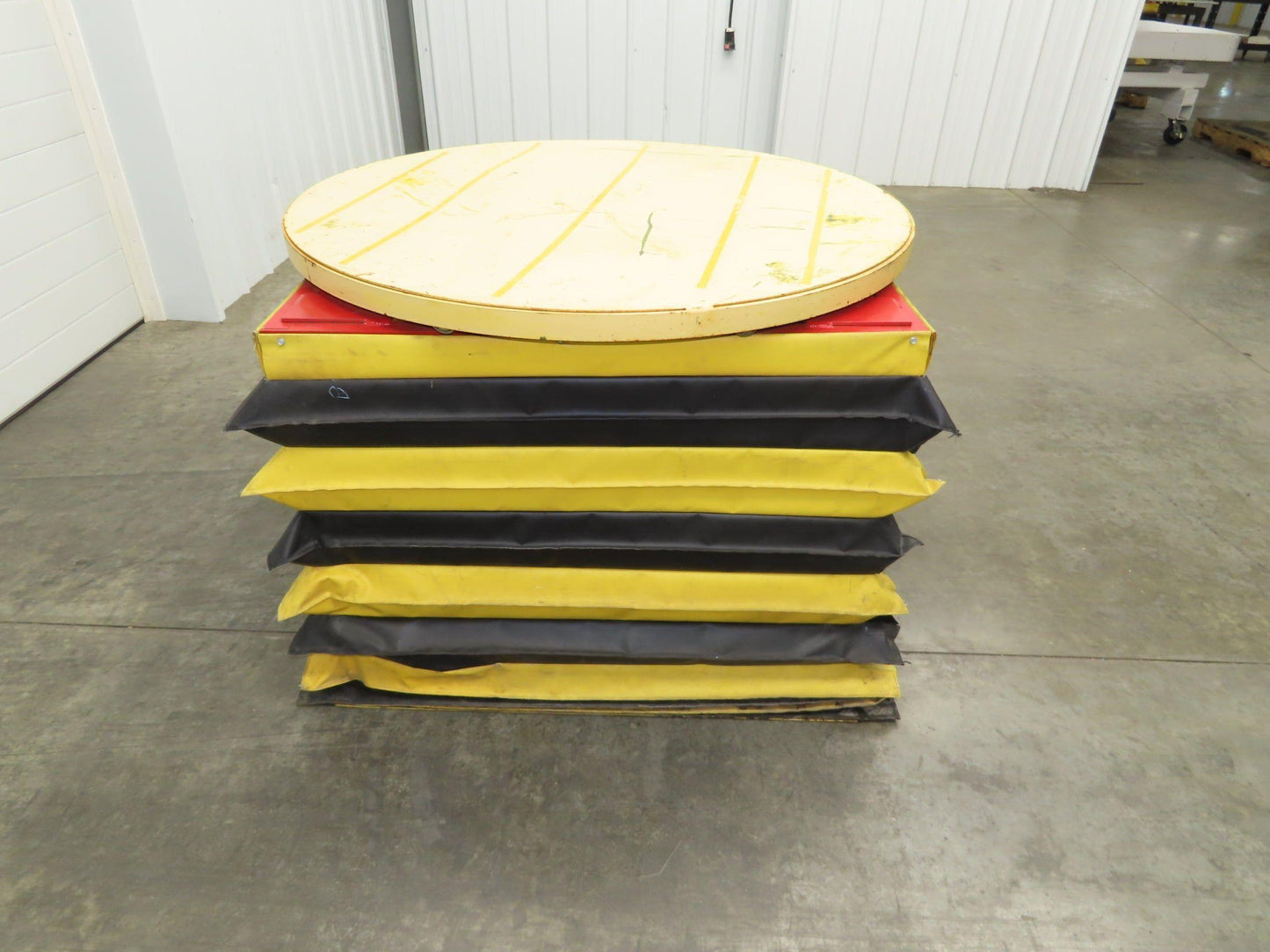 Southworth Spring Table Pallet Load Leveler Single Spring 43-1/2" Turntable