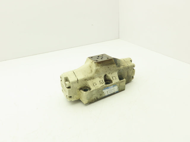 Yuken DHG-06-3C4-5033 Hydraulic Directional Valve