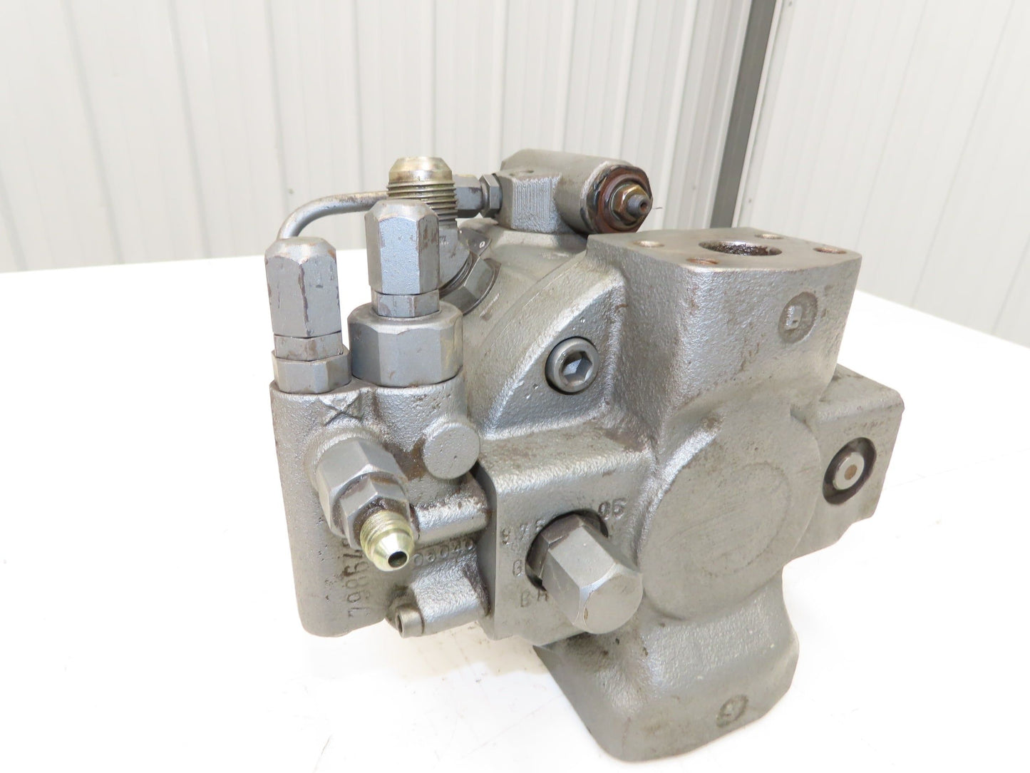 Rexroth AA10VSO45DFLR/31R-PKC62N00-SO413 Hydraulic Piston Pump