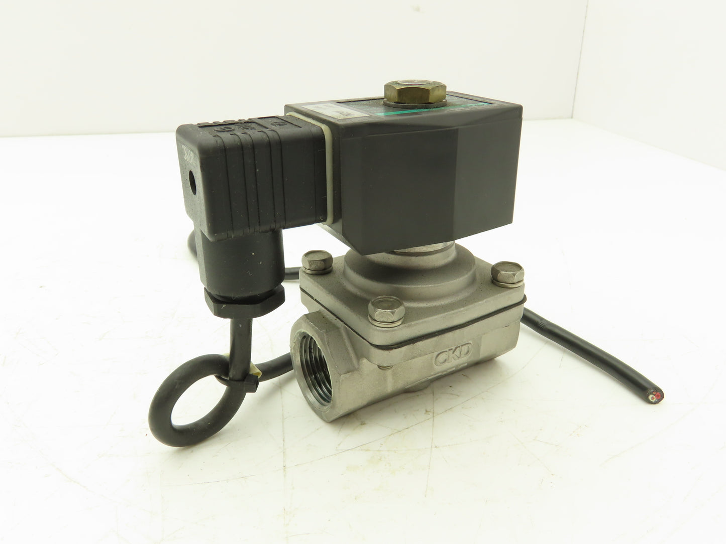 CKD ADK11-20A Stainless Solenoid Valve 3/4"NPT 24VDC