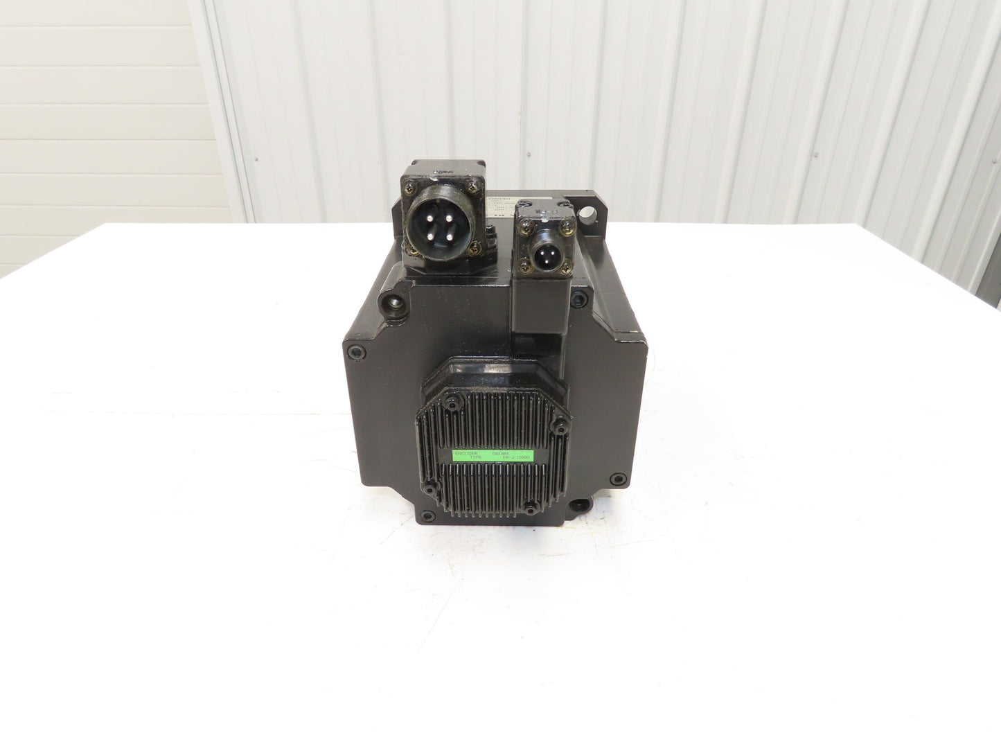 Okuma BL-MC200J-20T AC Servo Motor 4kW 2000 RPM 157V 16.2A 3PH