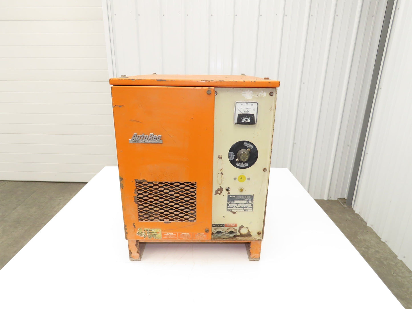 C&D AR6C-E155G Ferro Forklift Battery Charger 12V 675AH 155A 1Ph 208/240/480V