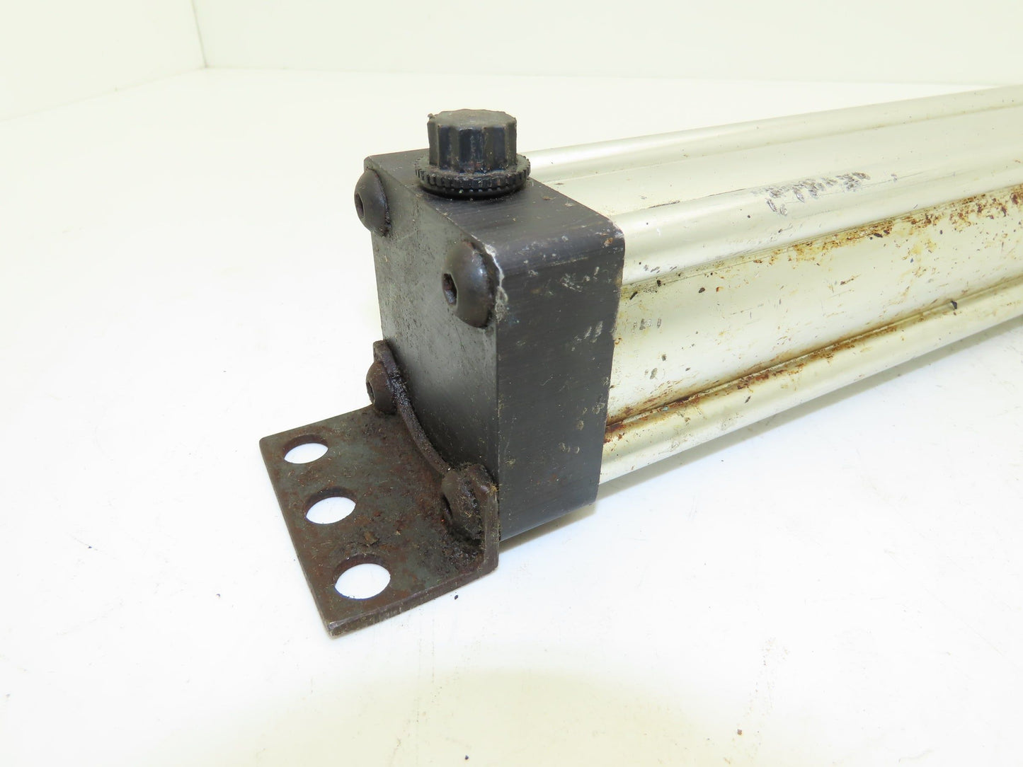 Parker CCB2MAUS14AC Series 2MA Pneumatic Air Cylinder 2" Bore 30" Stroke Foot Mt