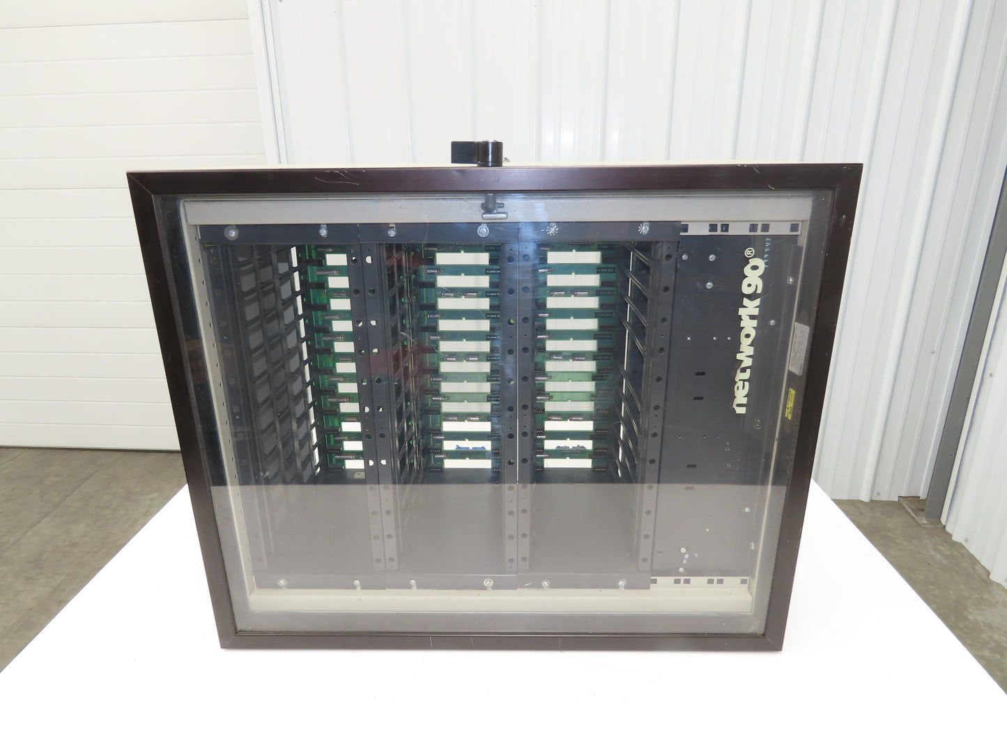 Bailey NSEN01 Network 90 Cabinet Rack Enclosure Power Supply 120VAC 7.6A 36-Slot