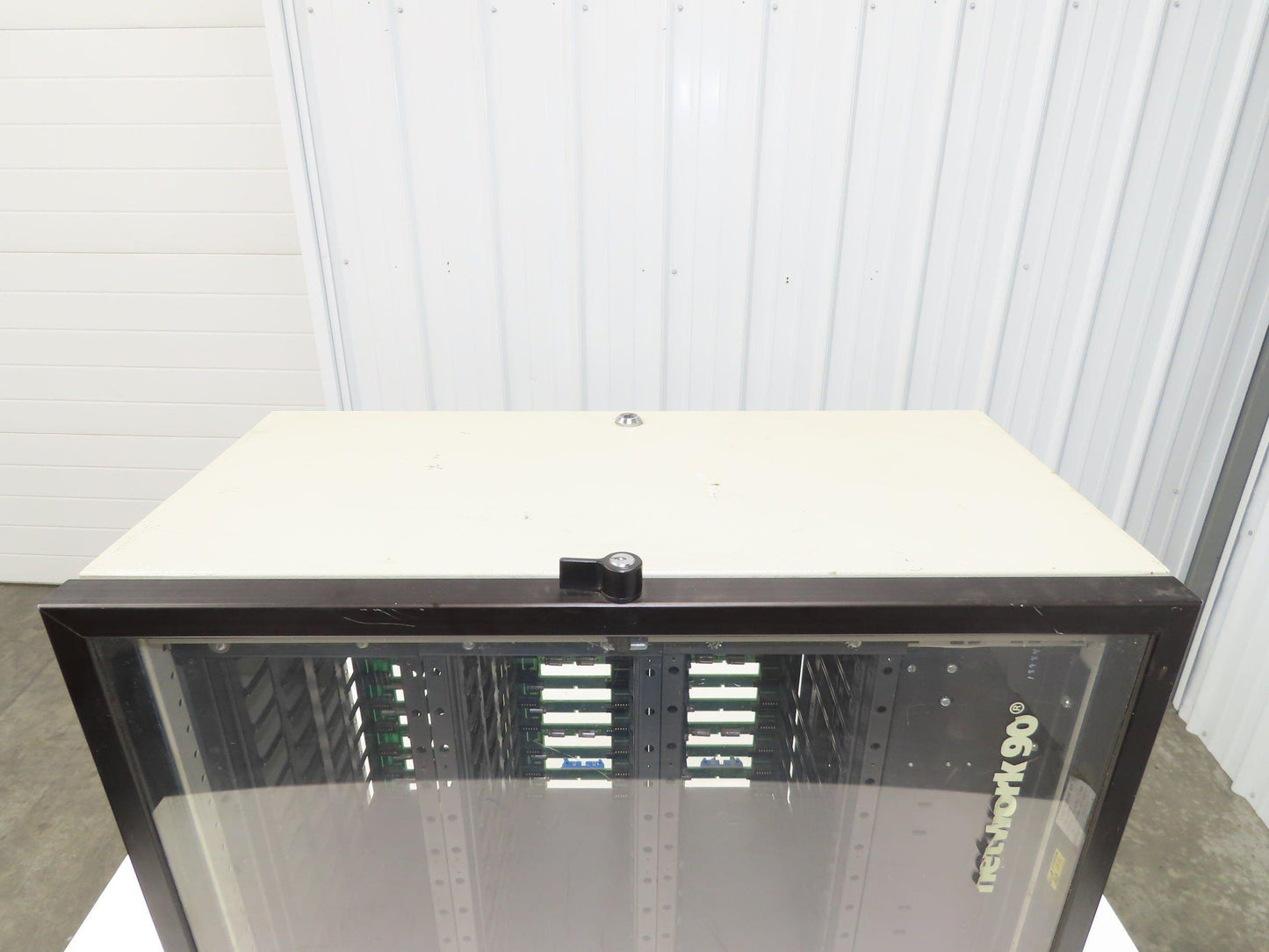 Bailey NSEN01 Network 90 Cabinet Rack Enclosure Power Supply 120VAC 7.6A 36-Slot