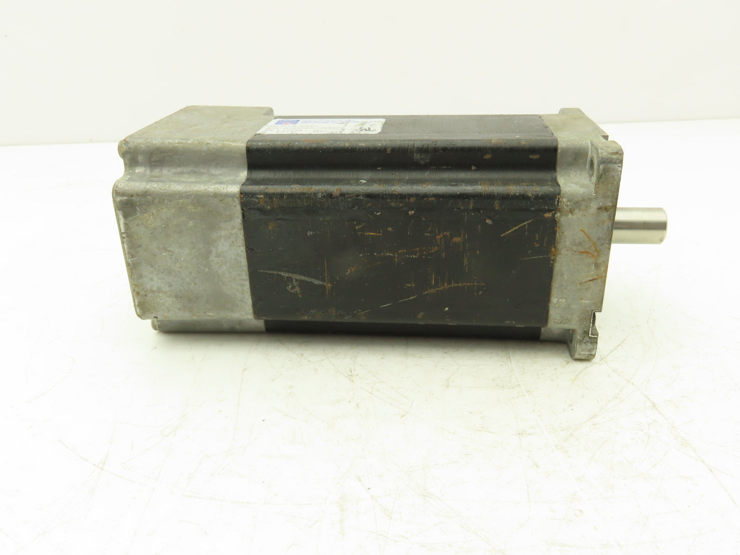 Industrial Devices Corp P33V Stepper Motor 5 Pin 16mm Shaft
