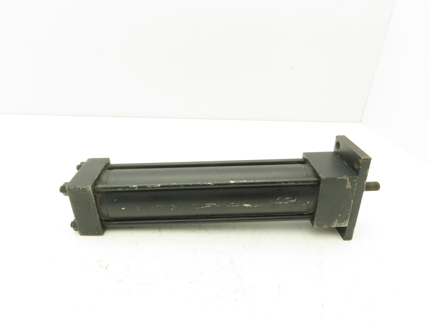Parker JMAU14A Pneumatic Cylinder 2" Bore 8" Stroke 200psi Cap Flange