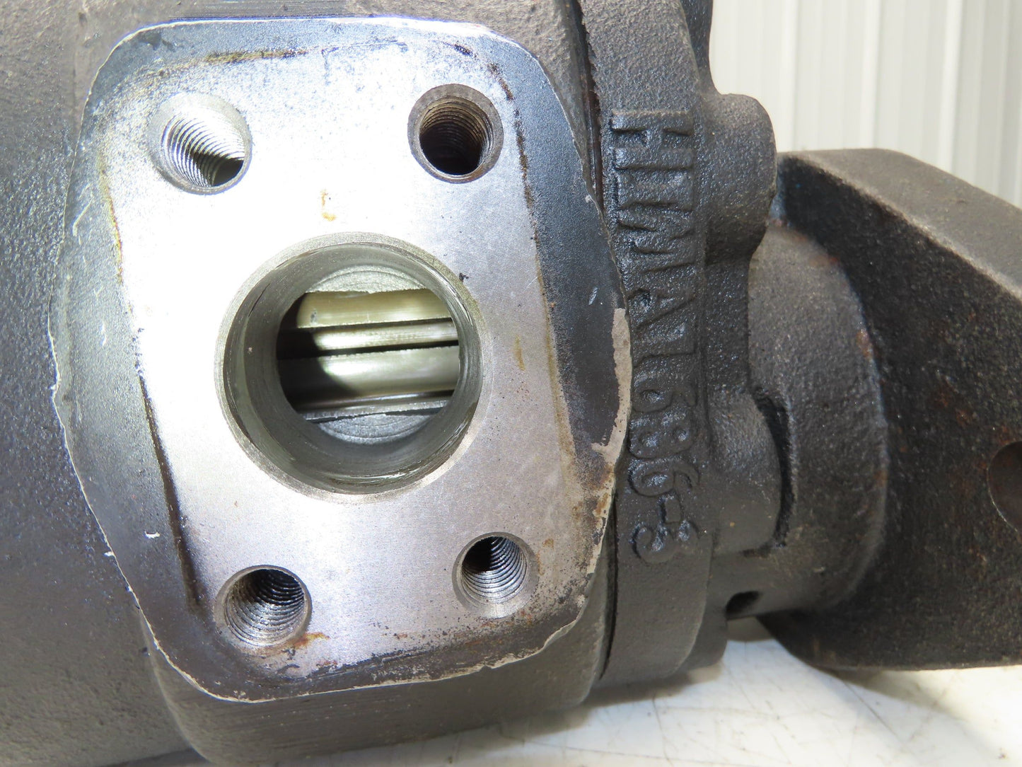 P37X198BASH25-11 Hydraulic Gear Pump Flange Mount 2" Intake & Output
