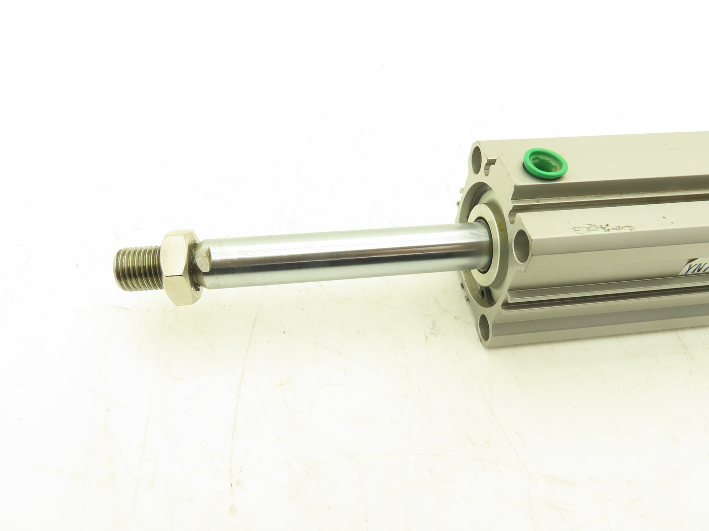 SMC CDQ2B40-90DM-XC18 Pneumatic Air Cylinder 40mm Bore 90mm Stroke 145psi