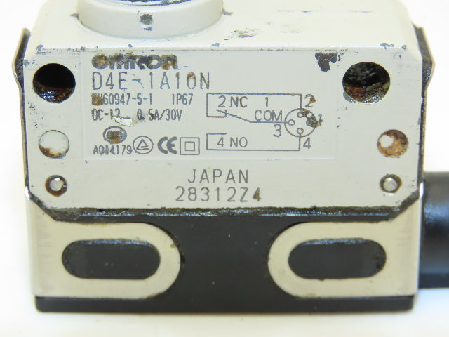 Omron D4E-1A10N Slim Compact Limit Switch Roller Plunger 0.5A 30VDC Lot of 4