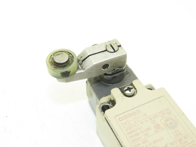 Omron D4B-2511N Roller Rocker Limit Switch IP67 400V 2A Lot of 3