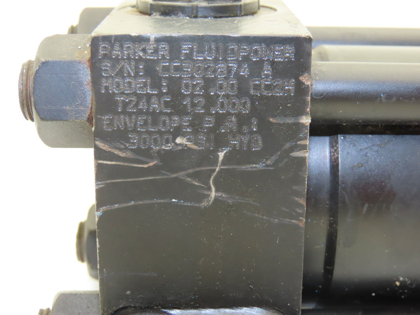 Parker CC2HT24AC Hydraulic Cylinder 2" Bore 12" Stroke 3000psi