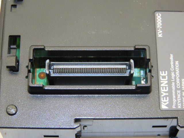 Keyence KV-7000C Bus Connection Unit