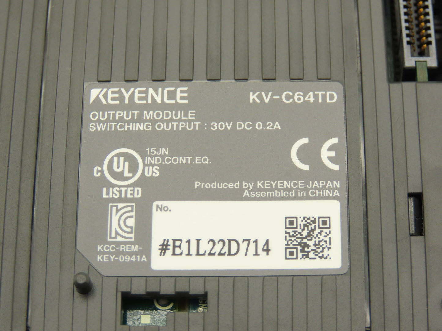 Keyence KV-C64TD Output Module MOSFET Sink 64-Point