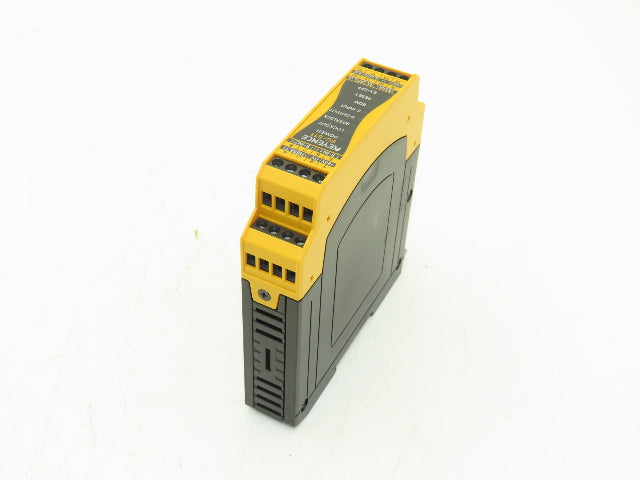 Keyence SC-S11 Safety Controller Relay 24VDC 25ms
