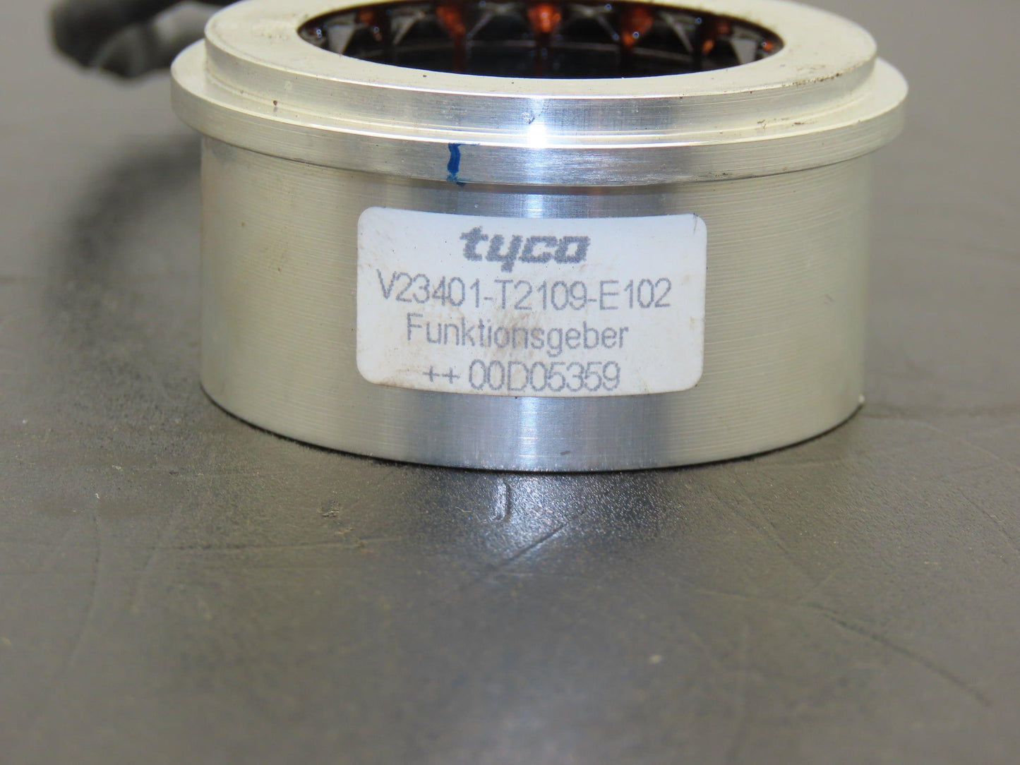Tyco V23401-T2109-E102 Motor Encoder Resolver Rotary Encoder