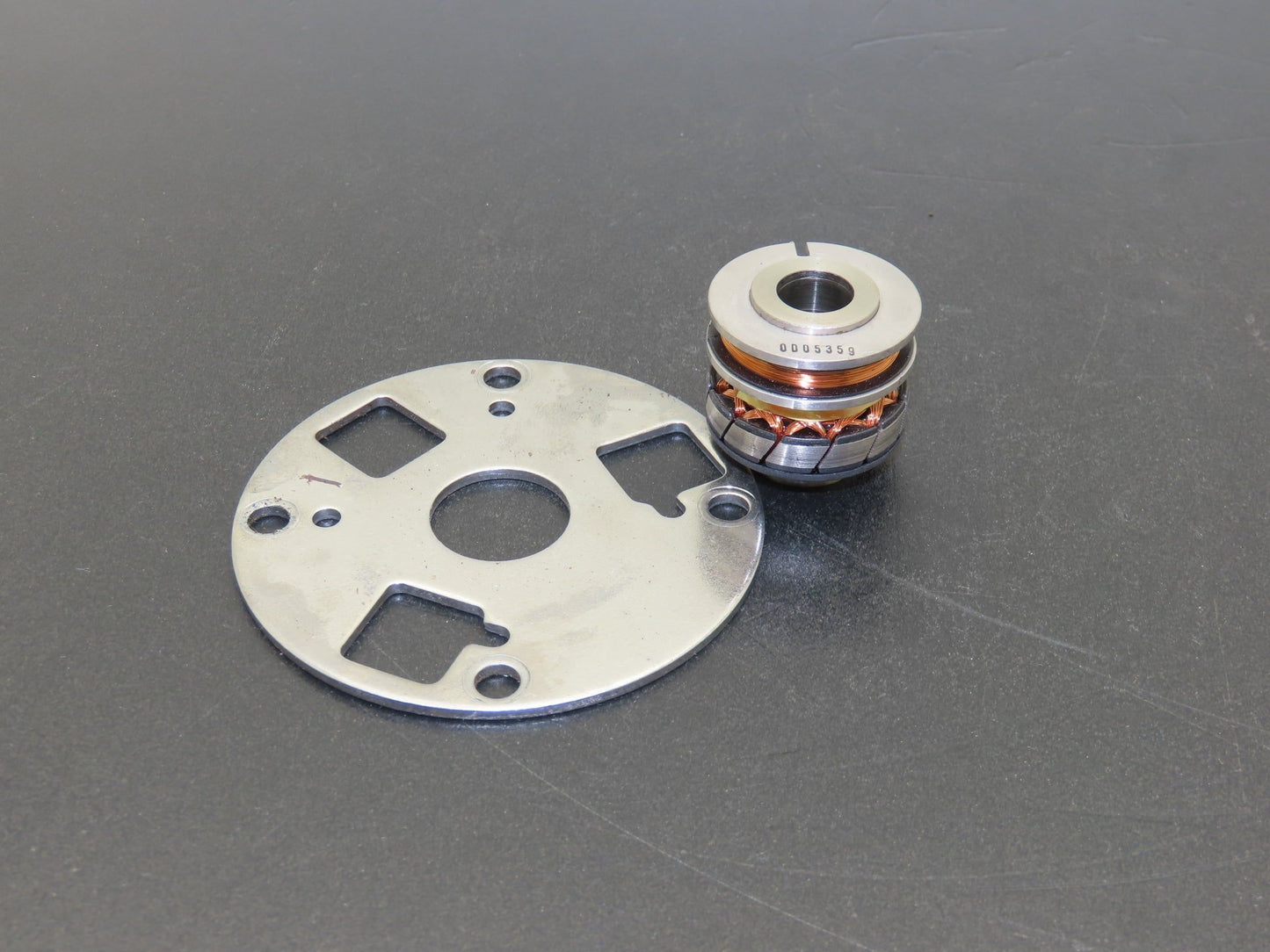 Tyco V23401-T2109-E102 Motor Encoder Resolver Rotary Encoder
