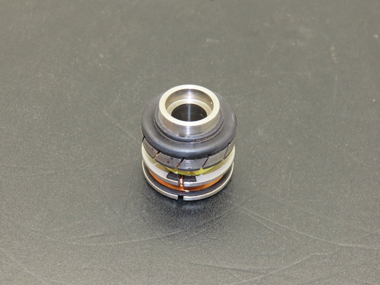 Tyco V23401-T2109-E102 Motor Encoder Resolver Rotary Encoder