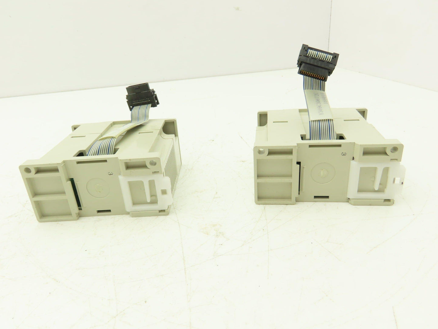 Mitsubishi Electric FX2N-8EX Melsec PLC 8 Point Input Module Expansion Lot of 2