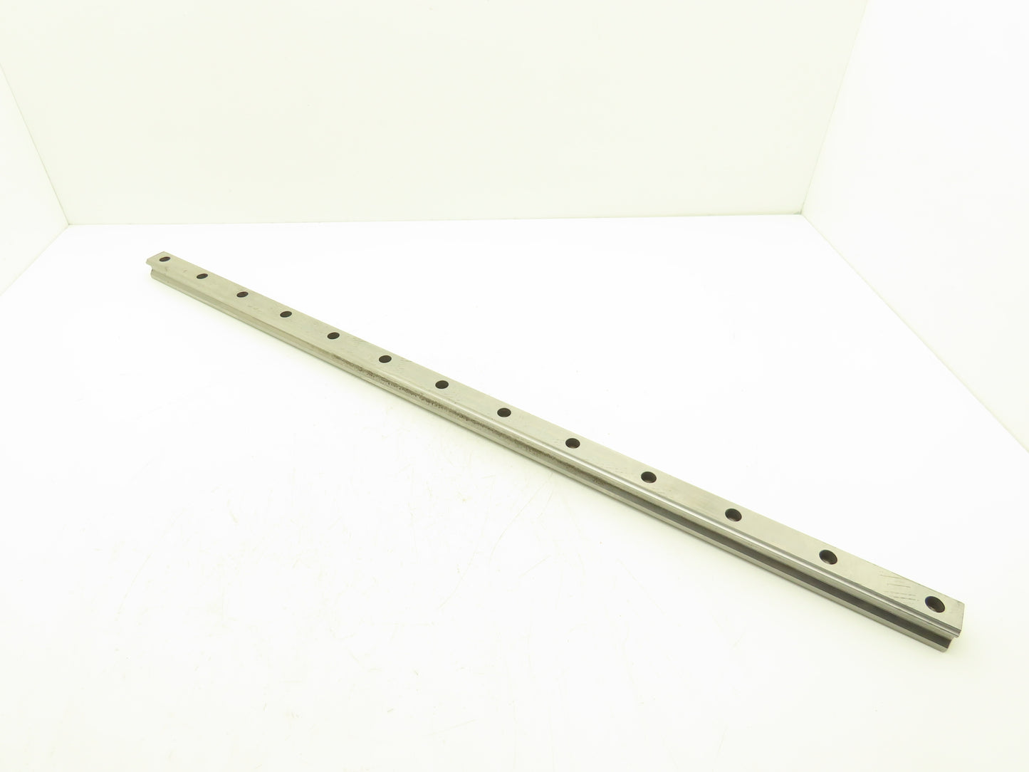 THK UG0E25 Linear Guide Rail 1000mm Length 34mm Width 29mm Height