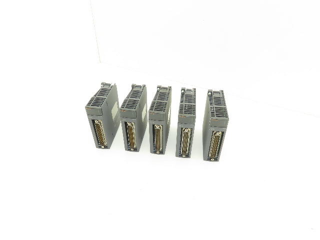 Mitsubishi Electric QY81P Melsec PLC Output Module 12/24VDC Lot of 5