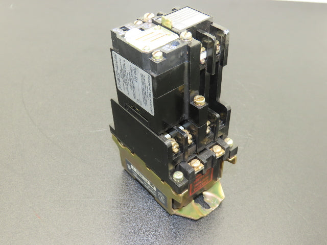 Allen Bradley 700-NT210X31 Pneumatic Time Delay Relay Complete Assembly Ser C