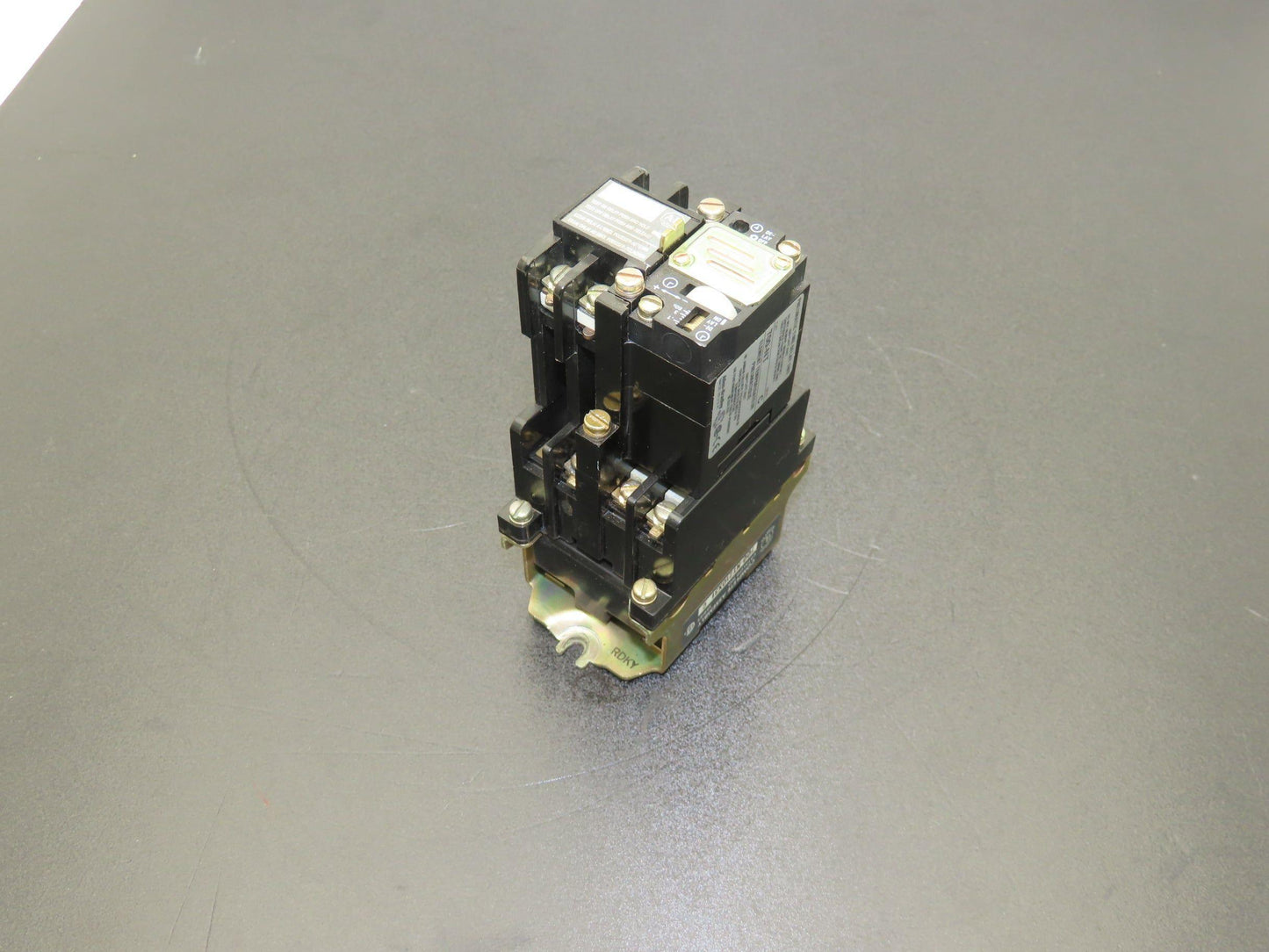 Allen Bradley 700-NT210X31 Pneumatic Time Delay Relay Complete Assembly Ser C
