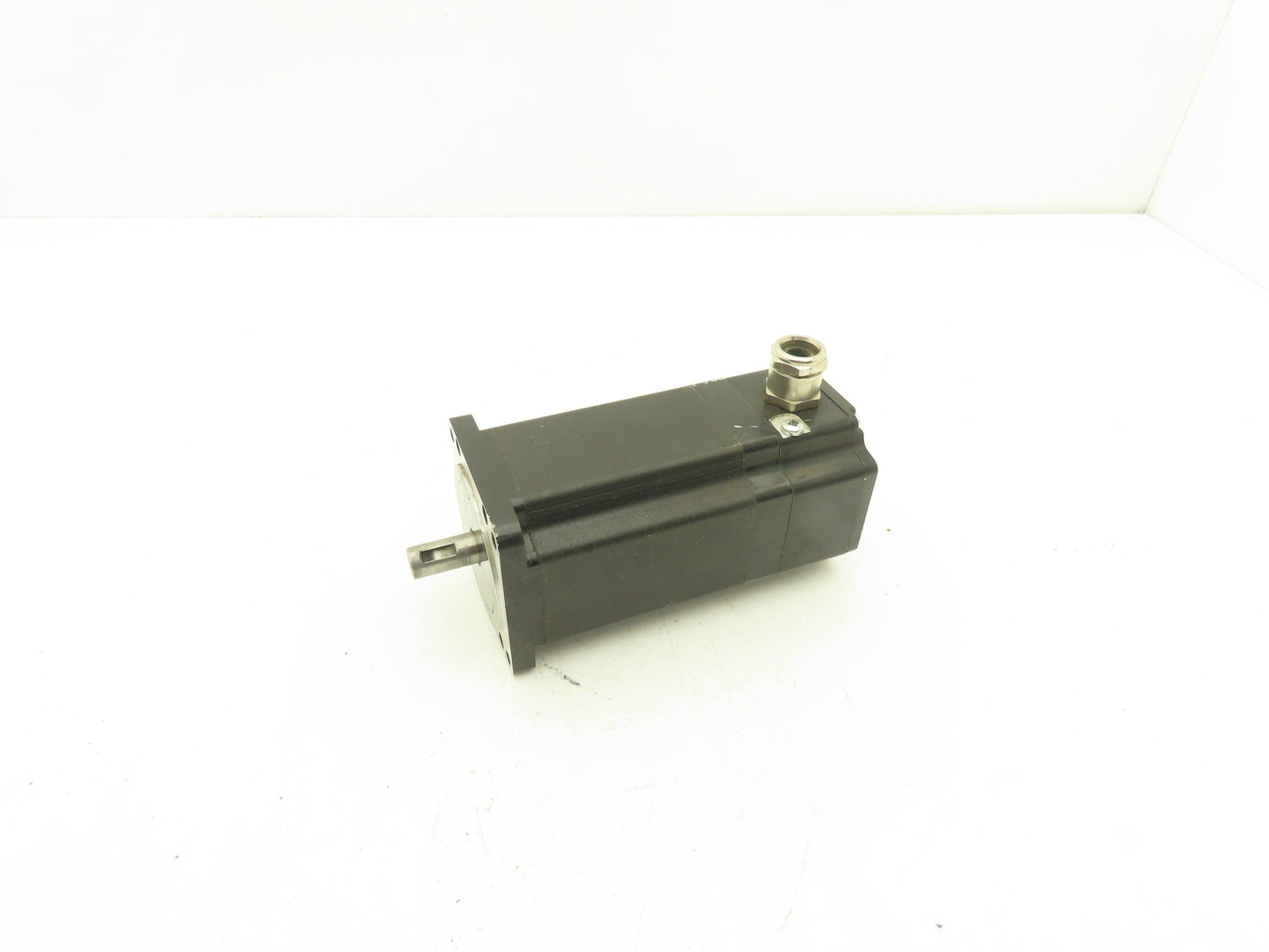 Berger Lahr 0052127035000 VRDM3913/50LWBOO Servo Stepper Motor 230V 6Nm
