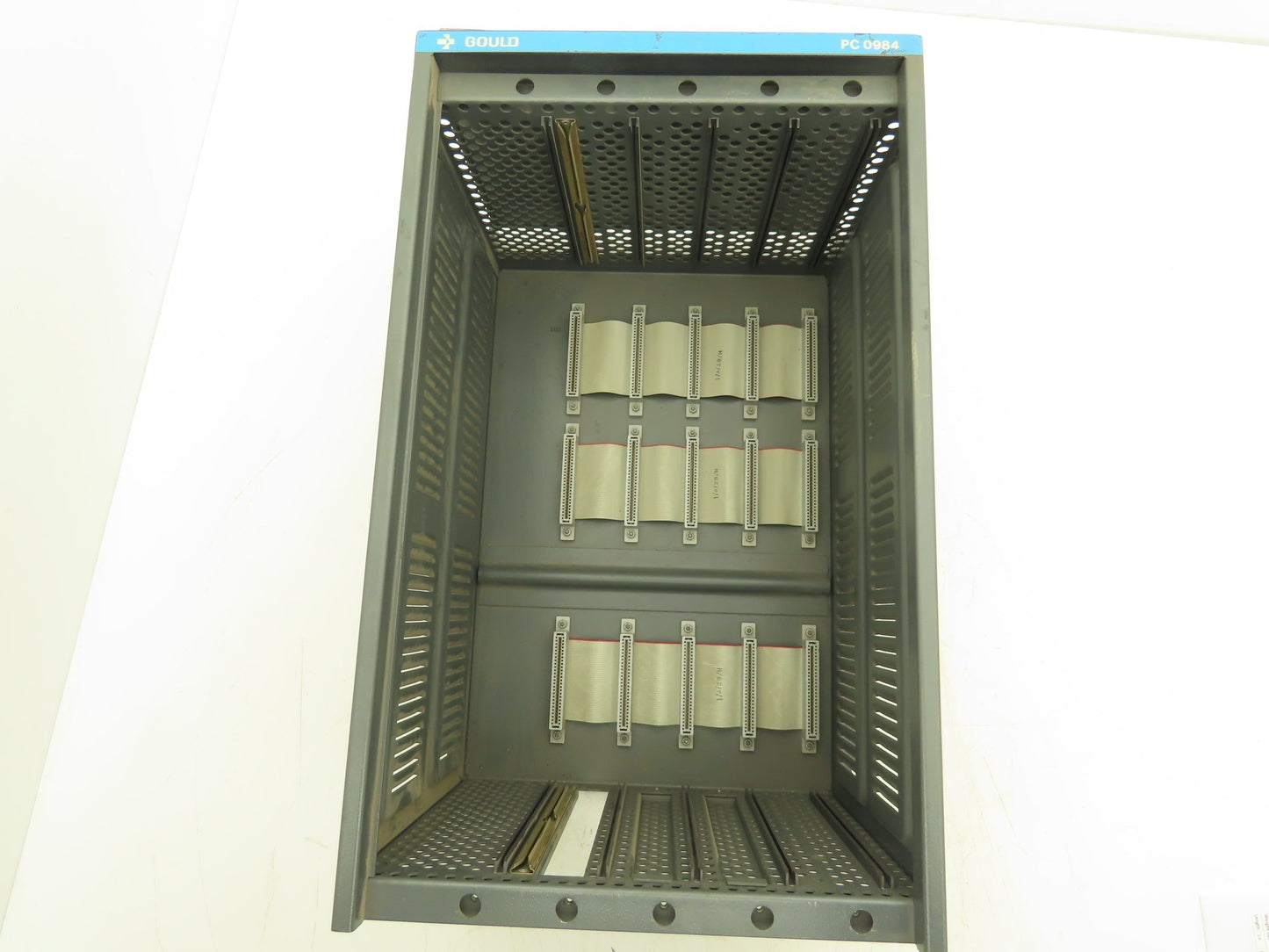 Gould AS-984A-816 PLC Controller I/O Chassis Rack