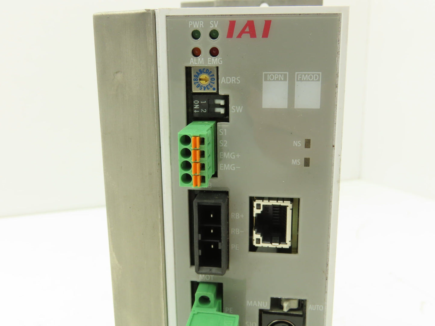 IAI SCON-CB-400WAI-EP-0-2 Position Controller Abs./Inc. 100V 333Hz 3.6A 3Ph Out
