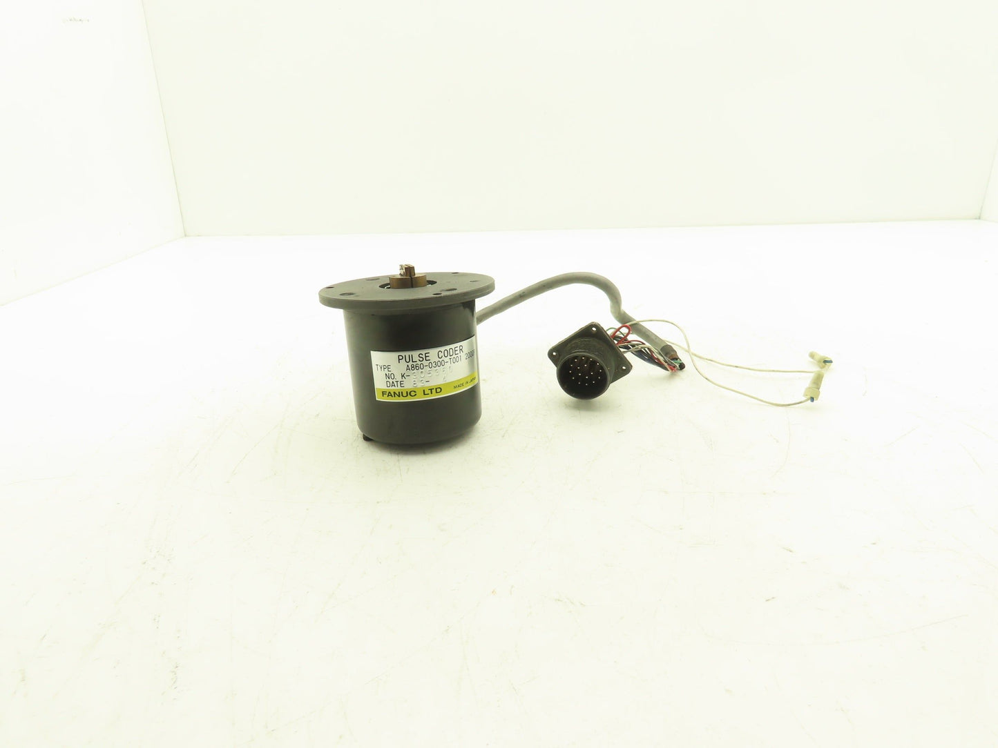 Fanuc A860-0300-T001 Encoder 2000P Pulse Coder