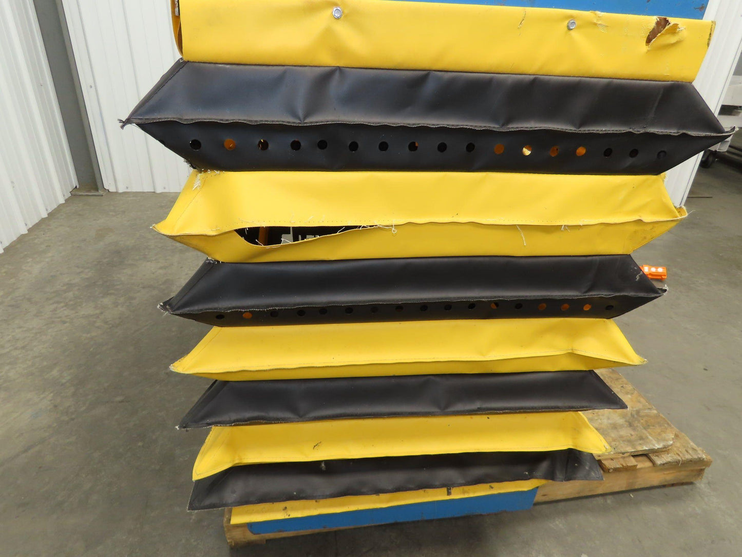 Bishamon Optimus Hydraulic Lift Table 2500lbs 36" Travel 24x48" Top 3Ph