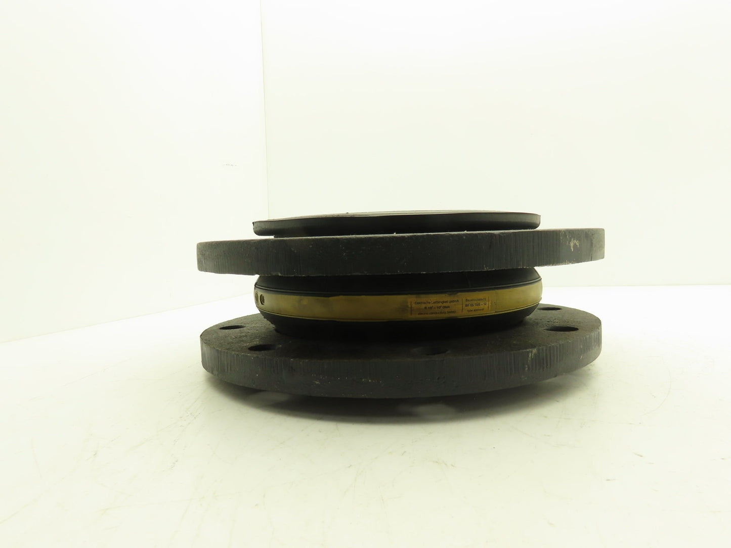 Garlock ERV DN200 8" Flanged Rubber Expansion Joint PN16 8-Bolt