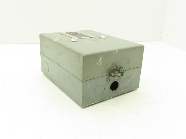 Allen Bradley 709-AOA Size 0 Motor Starter 5Hp 600V Coil 240VAC