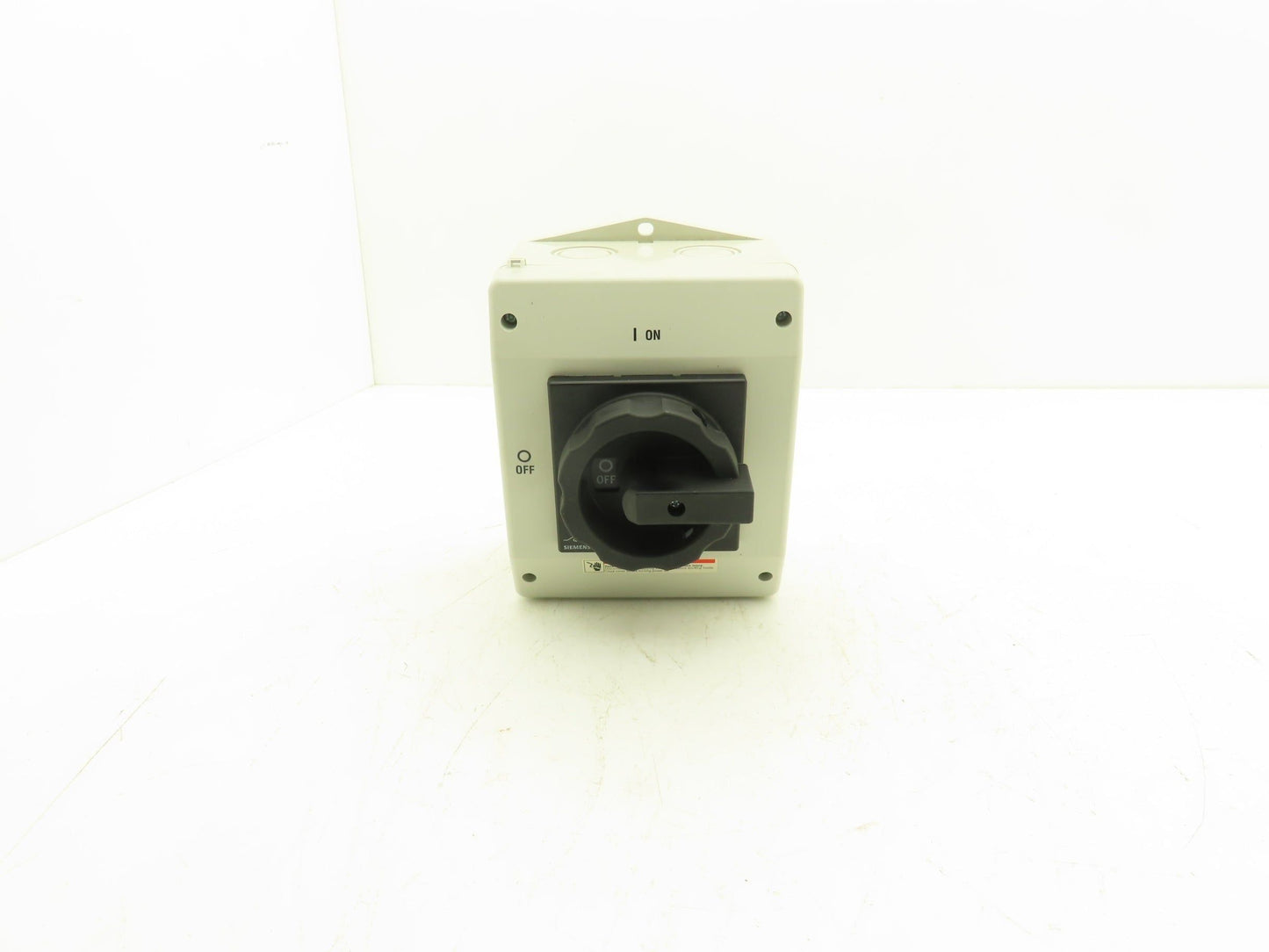 Siemens 3LD2565-1GP51-0US2 Rotary Disconnect Switch 63A 600VAC